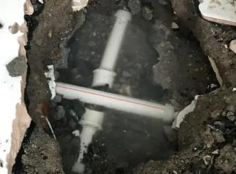 马尔康阳台漏水维修公司为您分享楼上楼下漏水怎么处理